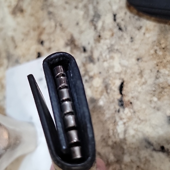 GUCCI  KEY RING HOLDER - Picture 6 of 9